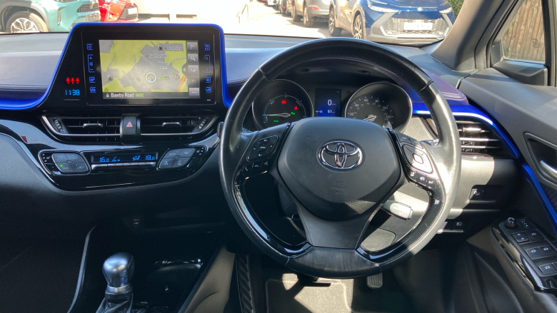 Toyota C-HR 1.8 Hybrid Dynamic 5dr CVT Hybrid Hatchback